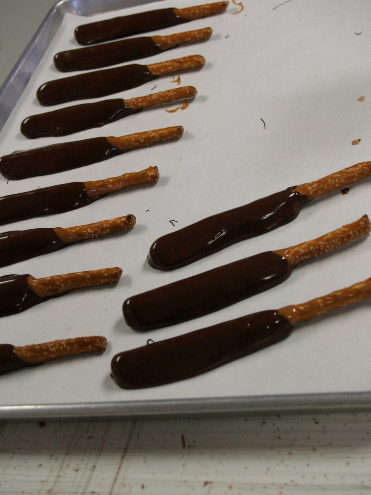 Picture of Chocolate Caramel Pretzel Rods