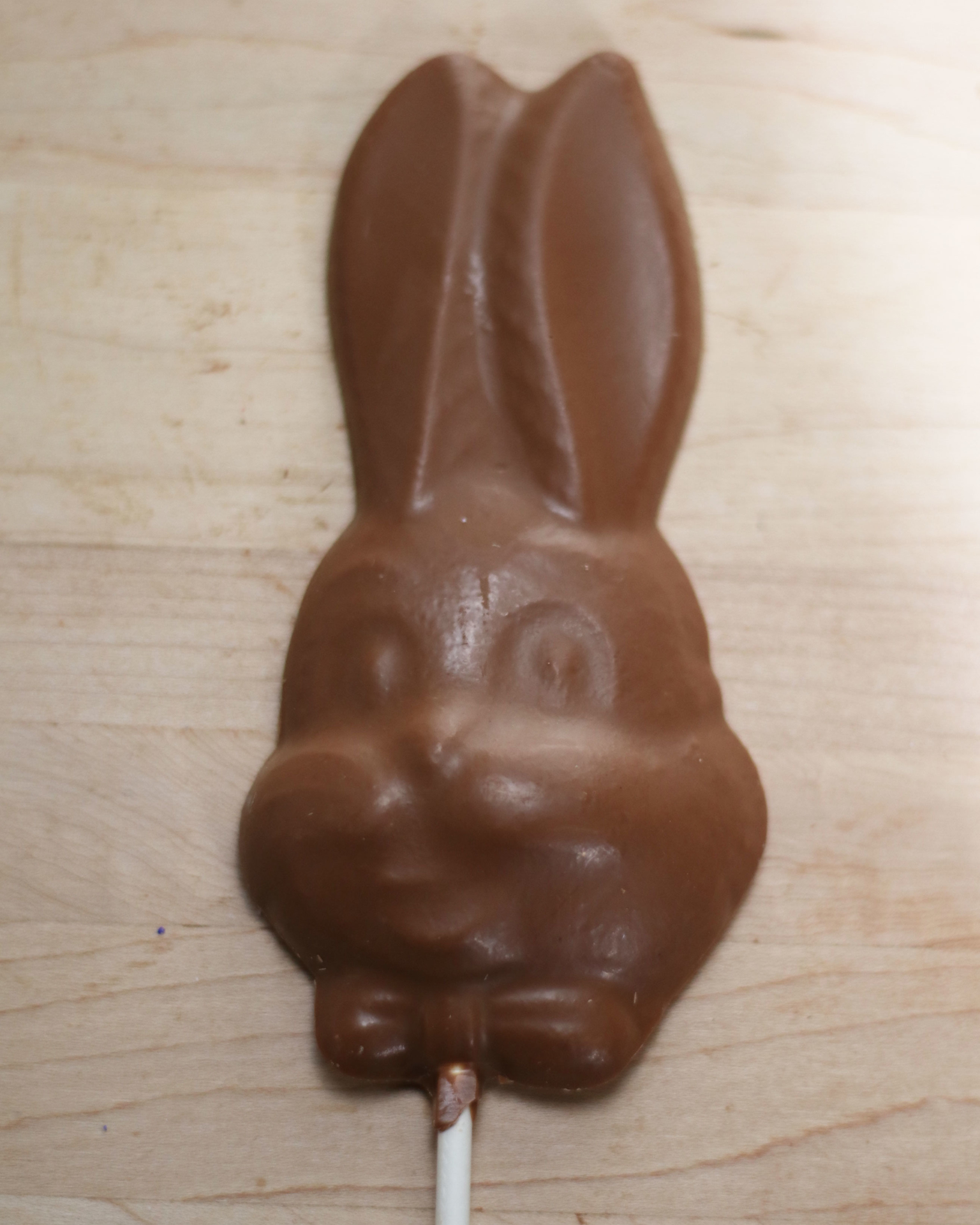 Picture of Milk Chocolate Easter Pops